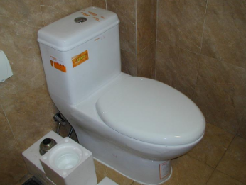 高凉疏通马桶的公司电话