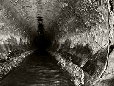 高凉清抽化粪池新闻